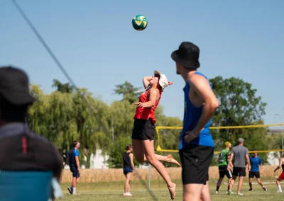 Photos et vidéo pour un tournoi de volley