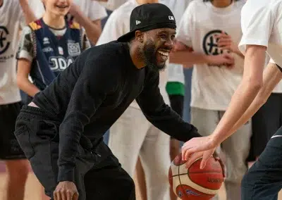 Reportage sportif à Dijon : un stage de basket avec David Holston