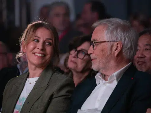 Photographe de campagne électorale : raconter le terrain sans le perturber Photographe de campagne électorale : raconter le terrain sans le perturber