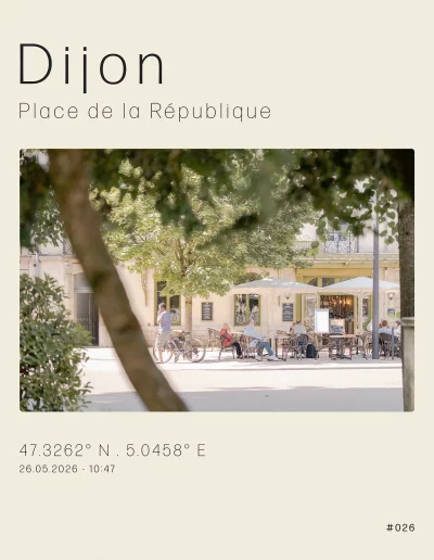 Vue sur le bistrot La Bourgogne, depuis la place de la République.